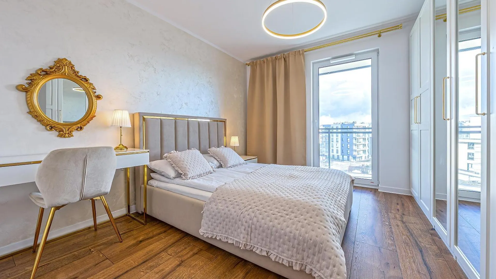 Apartamenty House Managers - Lighthouse Gdansk 0*,  Poland